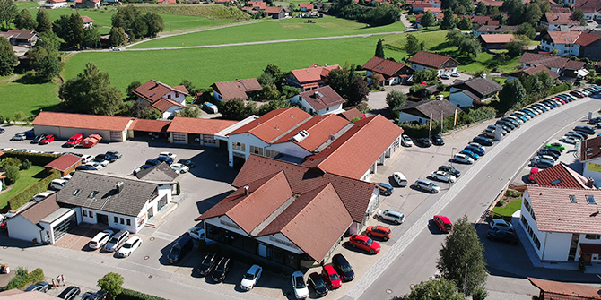 Luftbild Autohaus Heuberger Bernbeuren